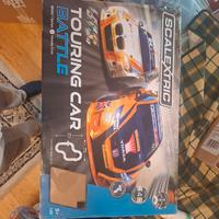 Pista elettrica SCALEXTRIC