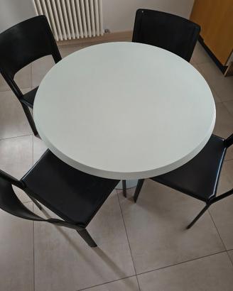 Tavolo design Kartell + sedie pelle Cidue 