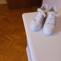 scarpe FRAU donna bianche n.37 usate solo 1 volta 