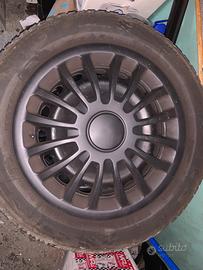 Gomme  185/65 15 con cerchi