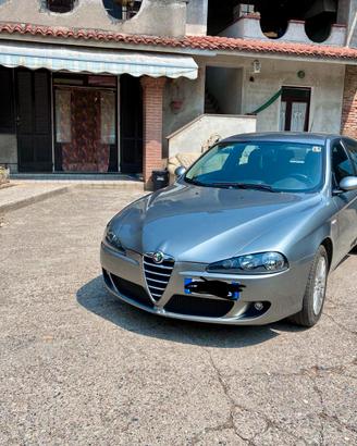 Alfa romeo 147