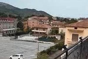 Ampio Luminoso Appartamento Polla vicino ospedale