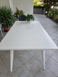 tavolo da esterno 