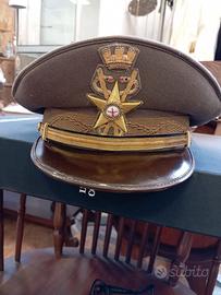 Cappello militare  vintage da Ufficiale Medico