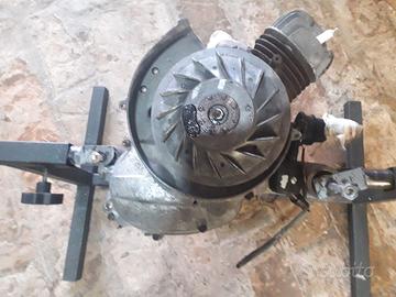 Blocco motore vespa 50 v5a4m