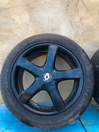 Gomme + Cerchi in lega R17 originale Renault 