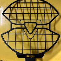 Griglia faro Triumph Trident 660