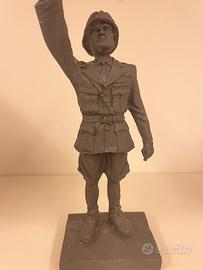 Busto Mussolini in Pietra Lavica