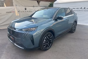 PEUGEOT 3008 Hybrid 145 e-DCS6 GT
