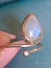 Anello labradorite bianca, regolabile e lunare
