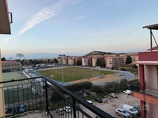 Ampio appartamento da ristrutturare