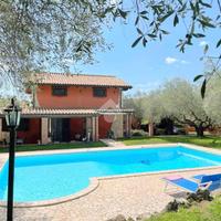 VILLA SINGOLA A VELLETRI