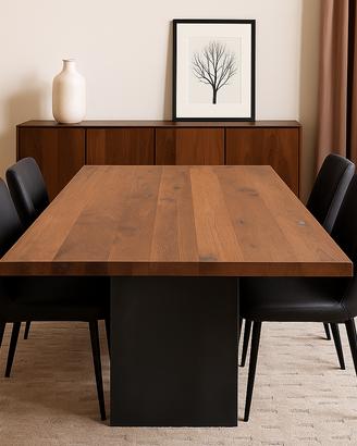 Tavolo in legno massello di noce