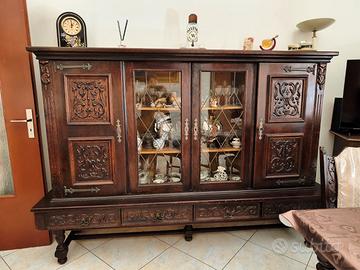 Cristalliera credenza