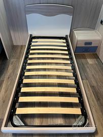 Letto singolo con doghe