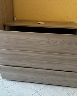 Cassettiera grigia