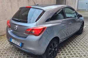 opel corsa bicolor neopatentati anno 2017