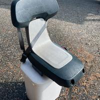 Seggiolino bimbi portara fino a 30 kg