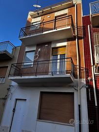 Casa indipendente- Canicattini Bagni