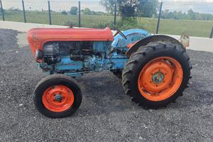 Trattore lamborghini 3352R