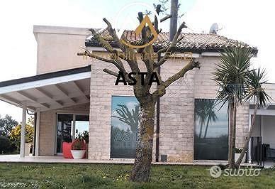 Villa Singola con Ampio Terreno (Ragusa)