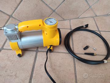 Compressore aria auto 12V con manometro portatile