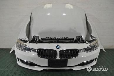 BMW F30 F31 Musata completa cofano paraurti fari