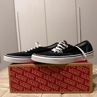 Vans Authentic Black