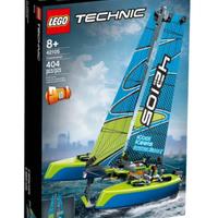 Lego Technic 42105 Catamarano