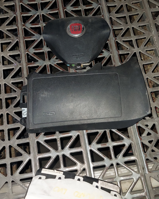 Airbag volante ginocchiera fiat grande punto evo