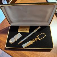 Set portachiavi penna e ferma soldi placcato oro 