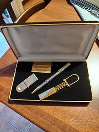 Set portachiavi penna e ferma soldi placcato oro 