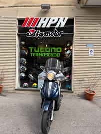 Piaggio Beverly Tourer 300