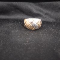 Anello vintage effetto trapuntato oro e argento 