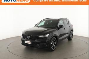 VOLVO XC40 XP71570