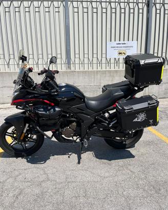 Voge 300 ds - 2022