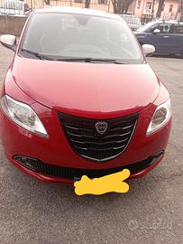 lancia ypsilon gpl 2014 88.000. km
