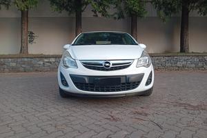 Opel Corsa 1.2 3 porte Club