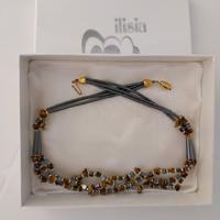 Collana di bigiotteria ilisia