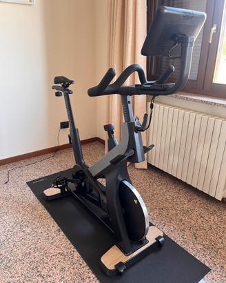 Cyclette training bike 900