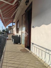 4 LOCALI A CAVARZERE