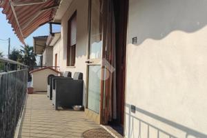 4 LOCALI A CAVARZERE