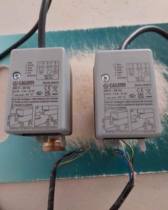 2 valvole di zona motorizzata a 3 vie caleffi 220v