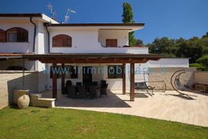Villa di 90 m² con 3 locali a Sabaudia
