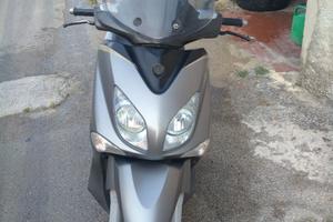 Scooter 250 con 30000 km