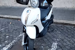 Piaggio Beverly 300