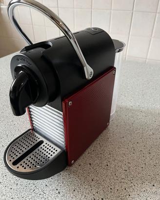 Macchina caffe in capsule PIXIE NESPRESSO type D61