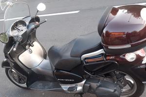 scooter Aprilia Scarabeo 500