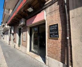 Attività di pasta fresca e pasticceria-via Mazzini