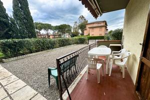 Rif. 37 comodo appartamento al piano terra